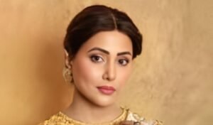 Hina Khan Faces Iftar Crowd Chaos Hina Khan Faces Iftar Crowd Chaos