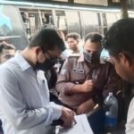 Mobile Court Cracks Down on Bus Overcharging Mobile Court Cracks Down on Bus Overcharging