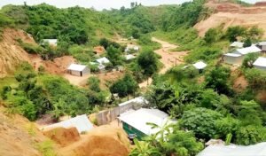 Salimpurs Notorious Hills Under Threat Salimpur’s Notorious Hills Under Threat