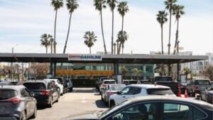 US Petrol Prices Surge Following Middle East Conflict US Petrol Prices Surge Following Middle East Conflict