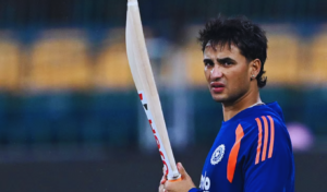 ফাইনালে অভিষেককে বাদ দেওয়ার পরামর্শ কাইফের ফাইনালে অভিষেককে বাদ দেওয়ার পরামর্শ কাইফের
