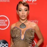 লিপেডেমা সন্দেহে অভিজ্ঞতা জানালেন ডোজা ক্যাট Doja Cat Questions Hidden Health Condition