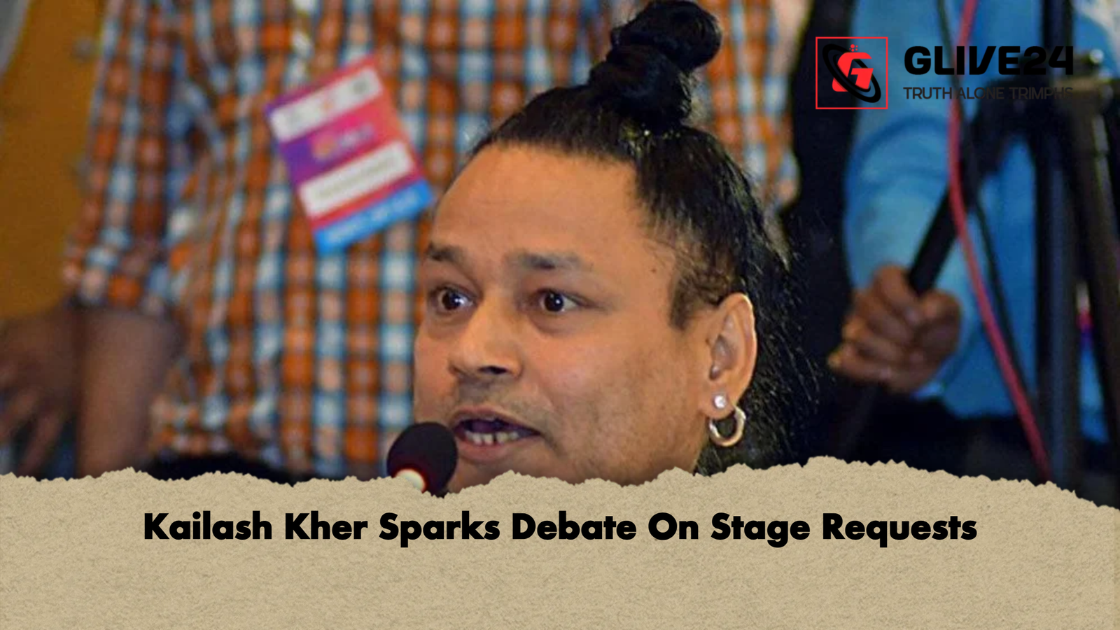 Kailash Kher Sparks Debate On Stage Requests Kailash Kher Sparks Debate On Stage Requests