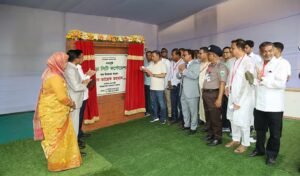 বগুড়ায় সিটি করপোরেশনের নামফলক উন্মোচন করলেন প্রধানমন্ত্রী বগুড়ায় সিটি করপোরেশনের নামফলক উন্মোচন করলেন প্রধানমন্ত্রী