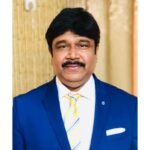 মধ্যবয়স ও জীবনের জটিলতা Midlife: The Shrinking Horizon of Dreams