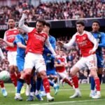 শিরোপা নির্ধারণী পর্যায়ে এসে বড় ধাক্কা খেল আর্সেনাল Arsenal Title Hopes Hit Setback