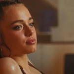 শিলো জোলি কোরিয়ান কে পপ মিউজিক ভিডিওতে আত্মপ্রকাশ Shiloh Jolie Enters K-pop With Dance Video Debut