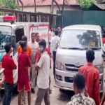 Tangail Highway Accident Victims Handled By Police Authorities Tangail Highway Accident Victims Handled By Police Authorities