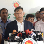 অবৈধ আগ্নেয়াস্ত্র উদ্ধারে জেলা প্রশাসকদের কঠোর নির্দেশনা স্বরাষ্ট্রমন্ত্রীর Disci Ordered to Recover Ten Thousand Arms