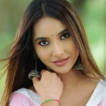 মহাসড়কে চিত্রনায়িকা ফারিন খানের ভয়াবহ অভিজ্ঞতা Farin Khan Assault Attempt at Tangail Petrol Station