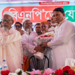 Twelve Hundred Awami League Workers Defect To BNP Twelve Hundred Awami League Workers Defect To BNP