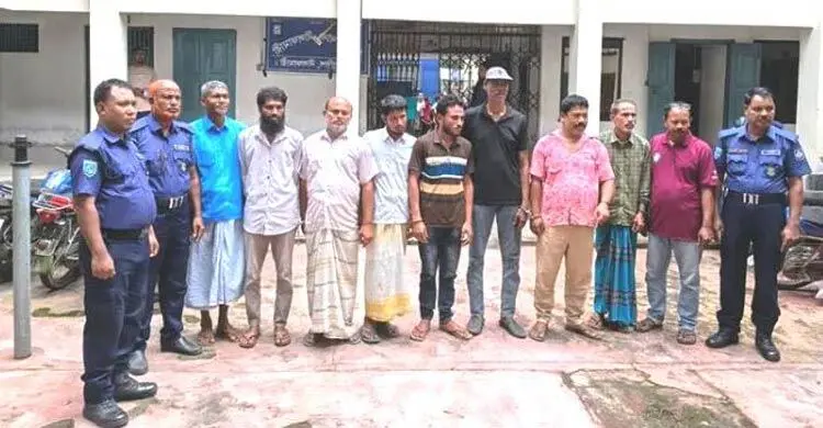 Eight Arrested in Gambling Raid in Nilphamari’s Dimla