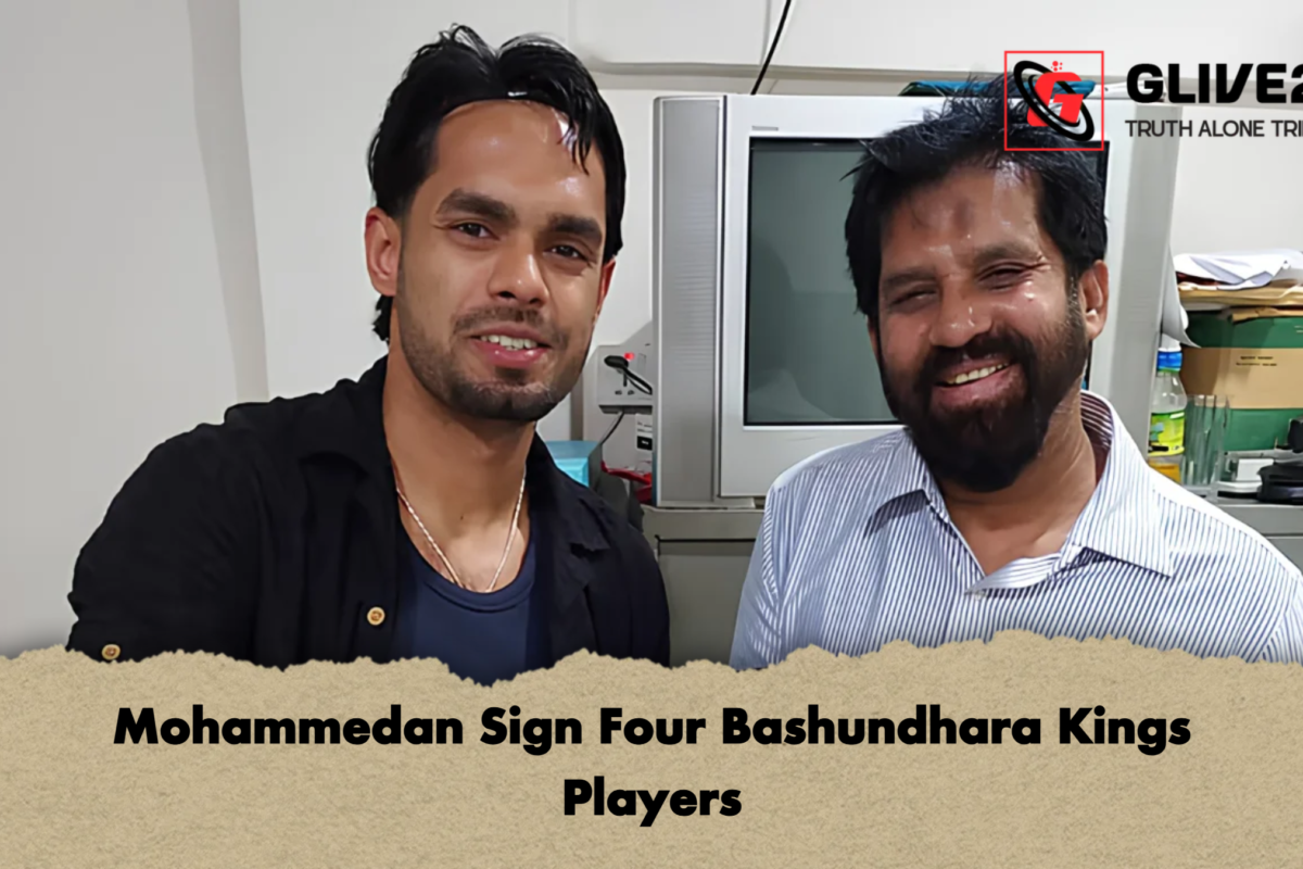Mohammedan Sign Four Bashundhara Kings Players