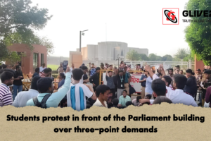 Students protest in front of the Parliament building over three-point demands