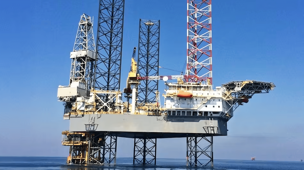 https://glive24.com/chevron-confirms-significant-oil-and-gas-discovery-offshore-angola/