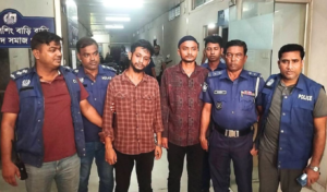 Highway Gang Dismantled: Two Arrested With Foreign Firearm in Narsingdi Highway Gang Dismantled Two Arrested With Foreign Firearm in Narsingdi Highway Gang Dismantled: Two Arrested With Foreign Firearm in Narsingdi
