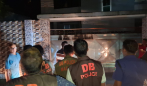 Petrol Bomb Thrown at Shakib Al Hasans Residence in Magura Petrol Bomb Thrown at Shakib Al Hasan's Residence in Magura