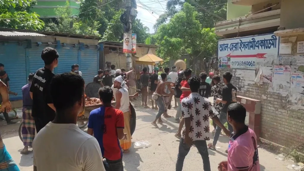 Village Clashes Over Romance Dispute Leave Ten Injured in Rajoir Village Clashes Over Romance Dispute Leave Ten Injured in Rajoir