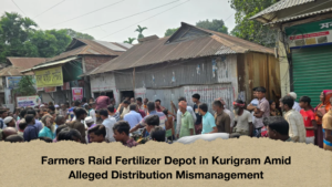 Farmers Raid Fertilizer Depot in Kurigram Amid Alleged Distribution Mismanagement