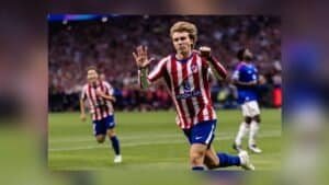 Atletico Madrid Dominate United in 2-0 Champions League Victory
