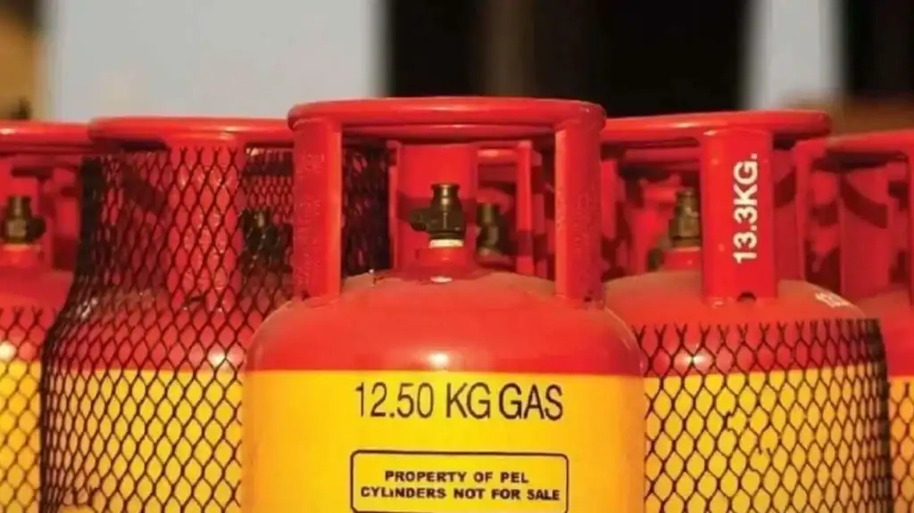 Bangladeshi LPG Traders Threaten Nationwide Shutdown Over Commission Rates and Supply Bottlenecks